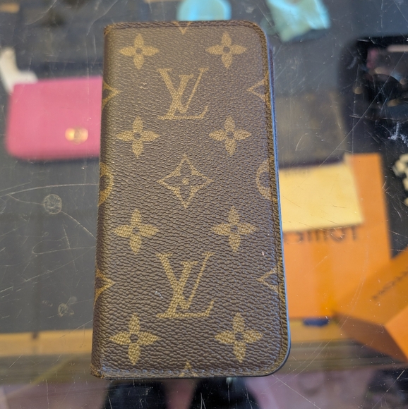 Louis Vuitton Accessories - Louis Vuitton Monogram Brown Phone Case